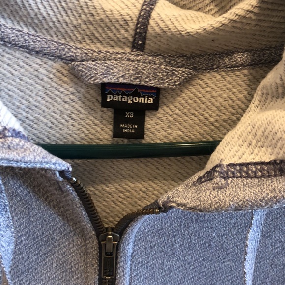 Patagonia Zip Up Hoodie - Picture 2 of 4